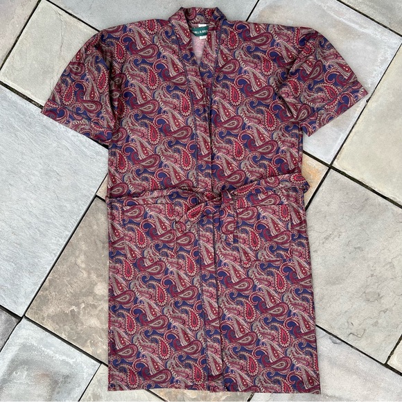 Vintage 90s Burgundy Paisley Robe Made in USA - Picture 1 of 7